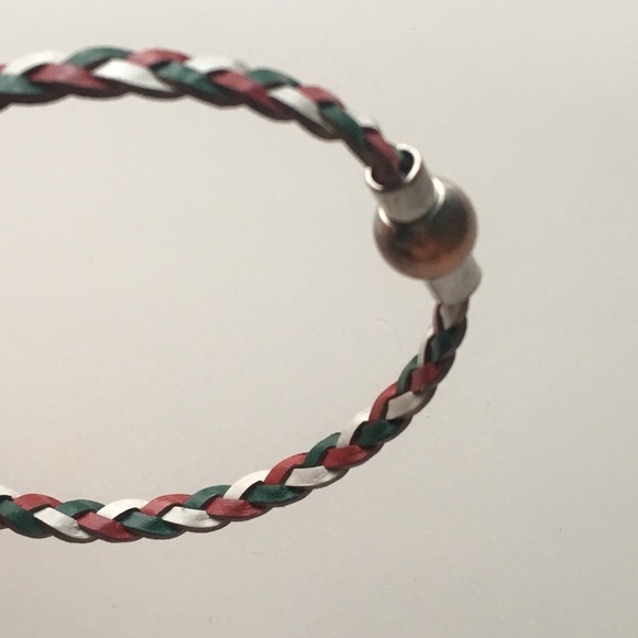 Multicolored bracelet - Picture 3 of 4